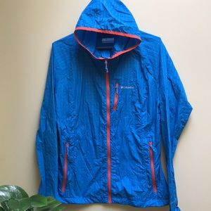 NWOT Columbia rain jacket
